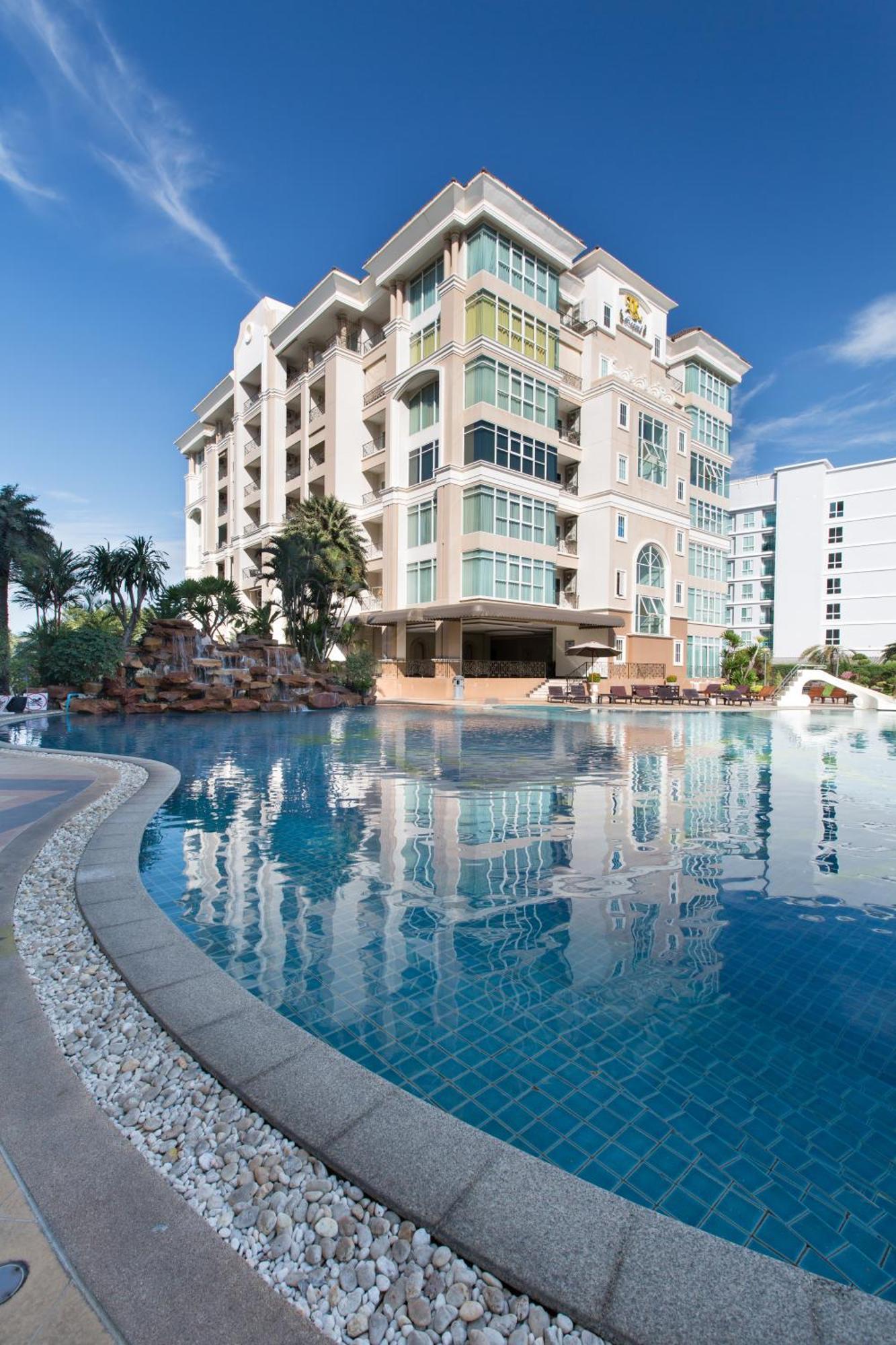 Beautiful Apartment D7 Central Pattaya Buitenkant foto